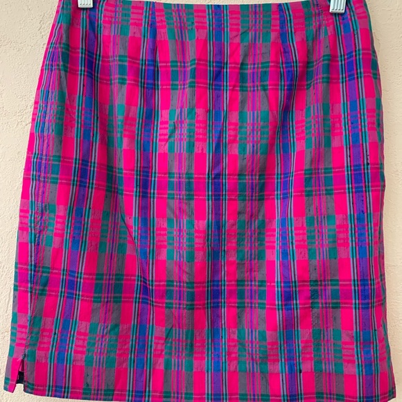 Two 100% silk designer skirts. - Picture 3 of 8